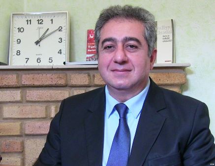 Baş Prokurorluq Qubad İbadoğlunun kompüterlərini geri qaytardı 