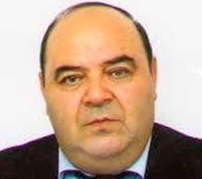 Gəncədə maskalı şəxslər kafedra müdirinin evinə basqın edib