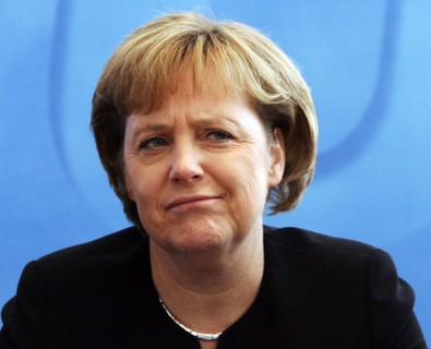 Merkel Şengen zonasının aqibətindən danışdı 