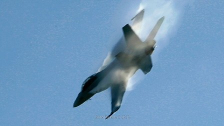 İranda hərbi təyyarə qəzaya uğradı: 2 pilot öldü