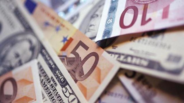 Manat, dollar, avro - Bu günün valyuta KURSLARI