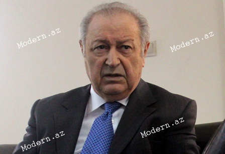 Ayaz Mütəllibov etiraz aksiyalarını PİSLƏDİ