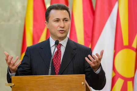Makedoniyanın baş naziri istefa verdi