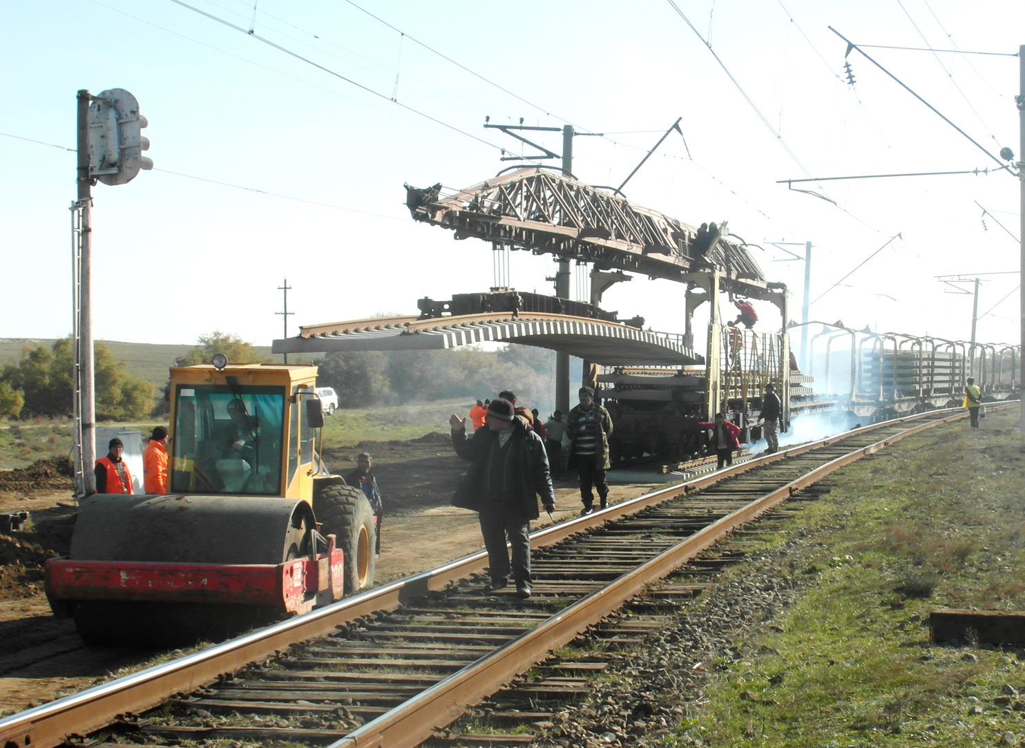 Alabaşlı-Şəmkir dəmir yolu təmirinə başlanıldı -FOTO