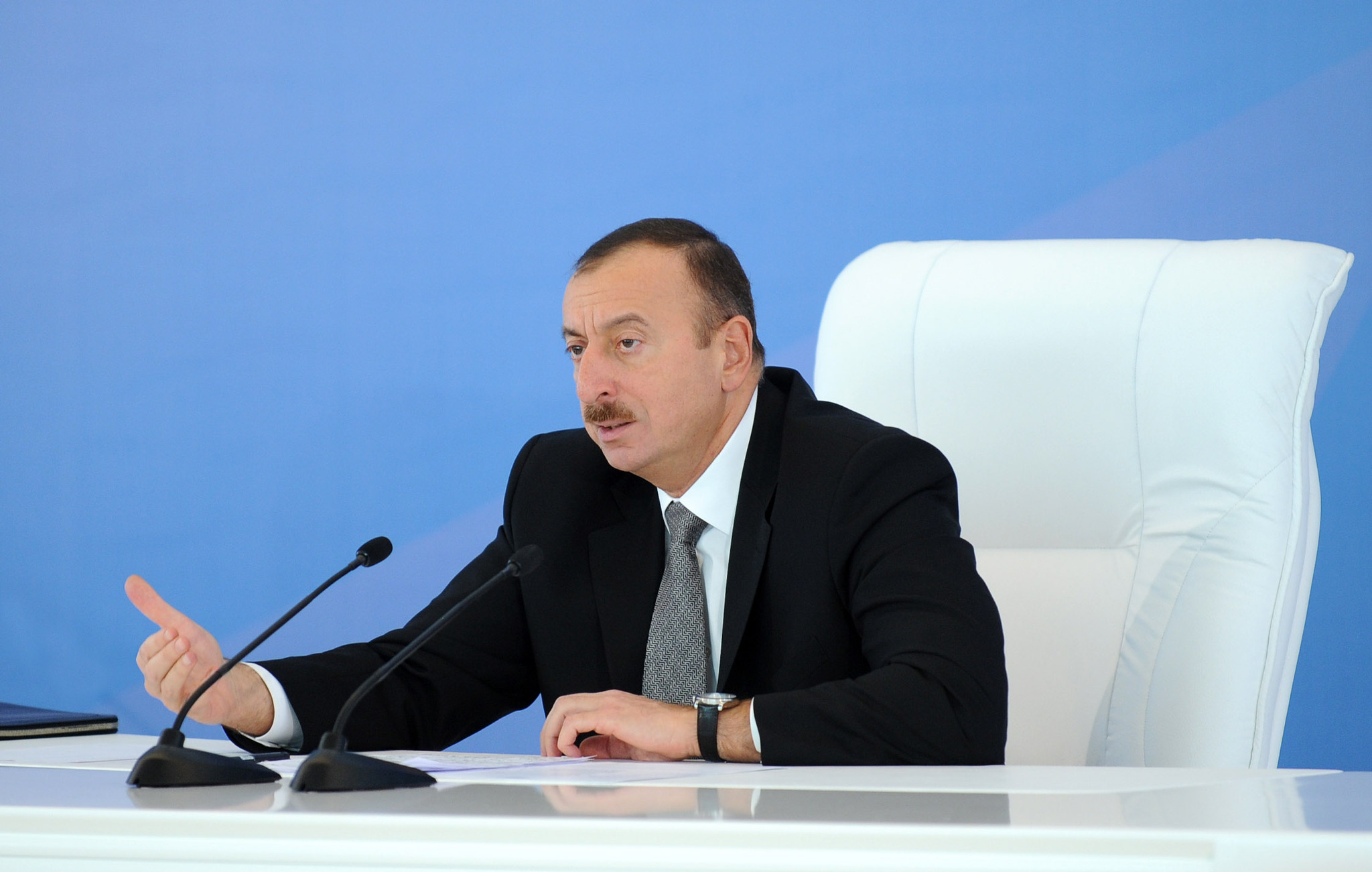 İlham Əliyev: “Manatın məzənnəsi ədalətlidir”