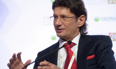 Lukoyl: “Neftin 30 dollar olduğu dünya mümkün deyil”