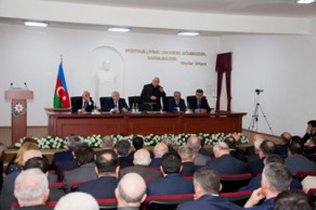  Baş nazirin müavini Şəki sakinləri ilə görüşüb 