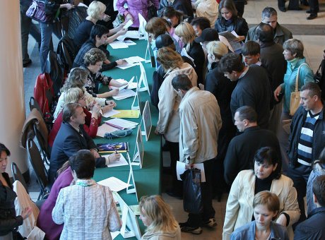 Rusiyada işsizlərin sayı 1 milyonu keçdi