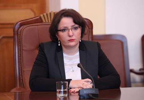 Gürcüstanın müdafiə naziri Ermənistanda Azrbaycandan danışdı