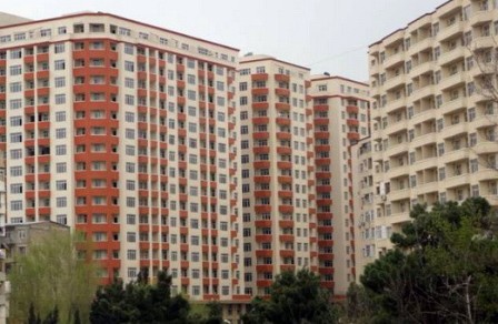 Bakıda mənzillər ucuzlaşıb, alıcılar gözləyir