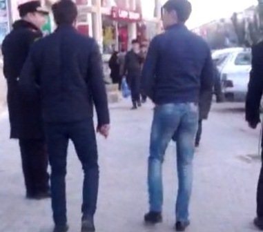Azərbaycandakı məşhur iş adamının keçmiş cangüdəni adam döyüb 