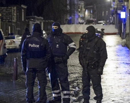 Paris terroçuları ilə bağlı ŞOK təfərrüat - Avropada 90 İŞİD üzvü var