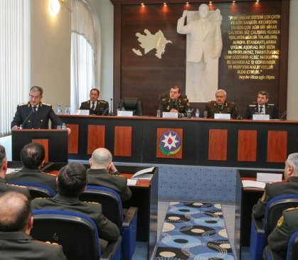 18 həbsxana işçisi vəzifədən azad olunub