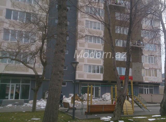 Bakıda "penoplast bina" aşkarlandı - Təcili söküntüyə başladılar - FOTOFAKT