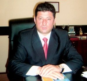 Dövlət Radiotezliklər İdarəsinin rəisi işdən çıxarılıb