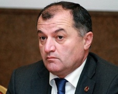 Erməni deputat: “Kim deyir ki, Serj Sərkisyan siyasətdən gedəcək”