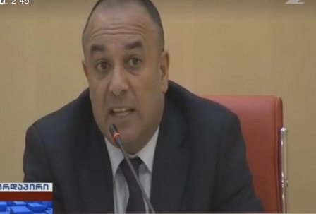 Gürcüstan parlamentində azərbaycanlı deputatın erməni separatçısına ETİRAZI