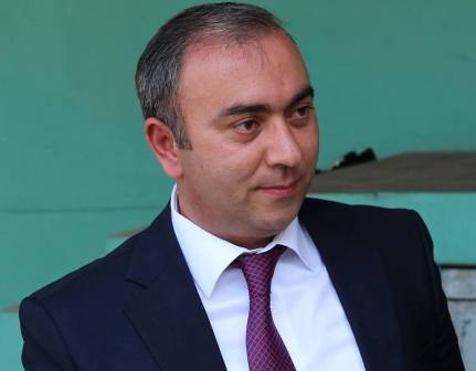 "Region Plus"un baş redaktoru: “Diplomatları, siyasətçiləri “silahlandırırıq” - MÜSAHİBƏ