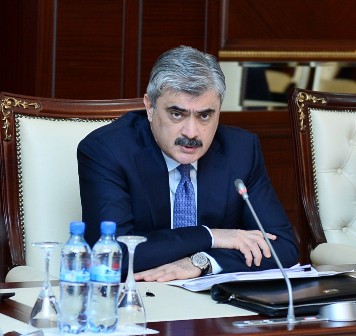 Milli Məclisdə büdcə dəyişiklikləri müzakirəyə çıxarıldı – FOTO 