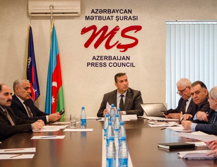 Mətbuat Şurasında 5 KİV-lə bağlı şikayətə baxıldı