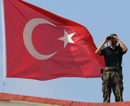 Türkiyə-Suriya sərhəddində pilotsuz təyyarə qəzaya uğrayıb