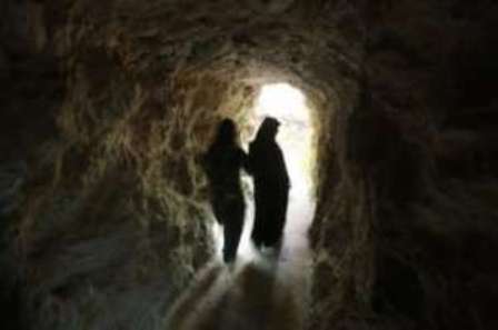  İŞİD  liderinin arvadı qaçıb