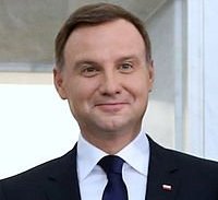 Polşa prezidentinin maşını qəzaya uğradı - VİDEO