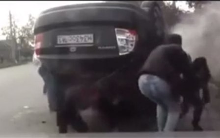 “Range Rover” Bakıda qəza törətdi - Ölənlər var