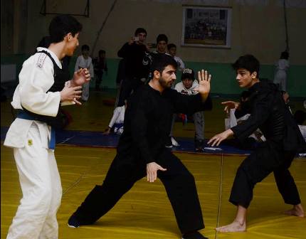 100-dən artıq idmançı Bakı birinciliyi uğrunda yarışıb