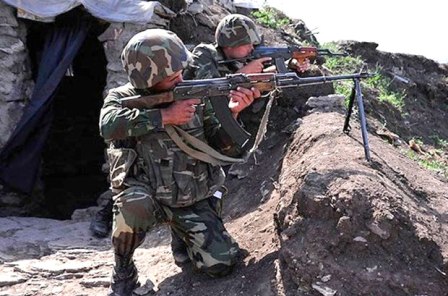 Cəbhədə şiddətli atışma olub 