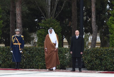 İlham Əliyev Qətər əmiri ilə görüşdü 