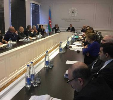  12 illik təhsilə keçidlə bağlı müzakirələrə başlanıldı