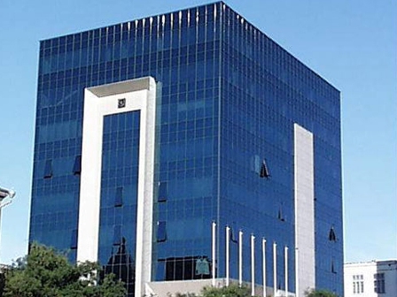 “Fitch-Ratings” Beynəlxalq Banka “dəymədi”