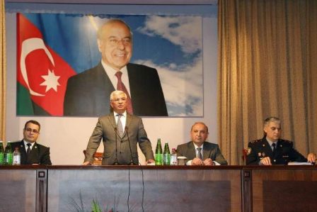 ”Bəzi qruplar din pərdəsi altında pozuculuq fəaliyyəti göstərir”- Səyavuş Heydərov 