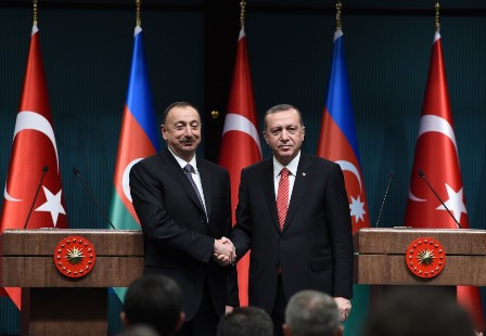 İlham Əliyev Ərdoğanı kövrəltdi – VİDEO 