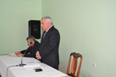 Füzulinin icra başçısı Bakıdakı köçkünlərlə görüşdü