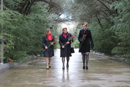 Belarusun xanım deputatları Bakıda – FOTO 