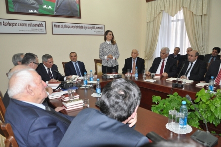 Qəzənfər Paşayevin iki yeni kitabının təqdimatı olub