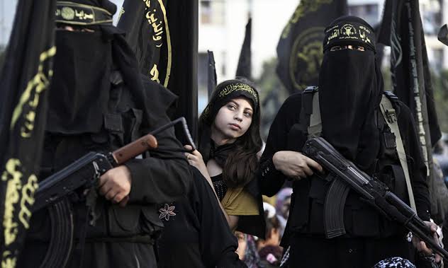 16 qadın Rusiyada terror törətməyə gəlib