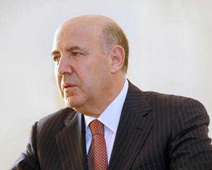 “İnsanlar çox zaman falabaxanlara üz tururlar” 