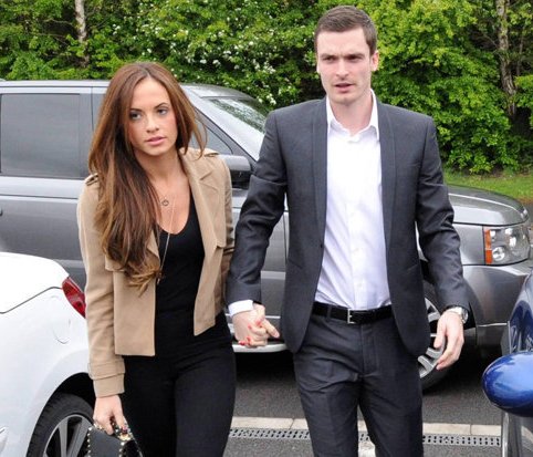 Futbolçunu həbsxanada ülgüclə doğradılar