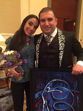   Leyla Əliyeva xərçəngdən əziyyət çəkən teleaparıcı ilə görüşüb -Foto