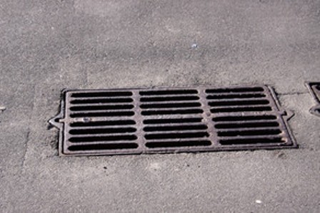 Bakıda yolların 1750 km-də kanalizasiya xətti yoxdur