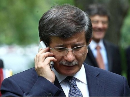 Davudoğlu İlham Əliyevə zəng etdi