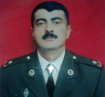 Əsgərlərini xilas edən şəhid komandir dəfn edilib - FOTOLAR