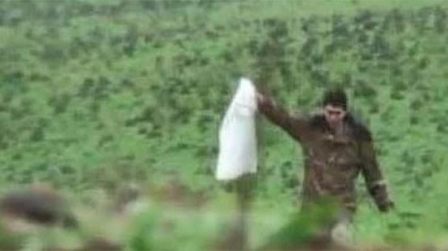  Erməni əsgər belə təslim oldu  - Foto 