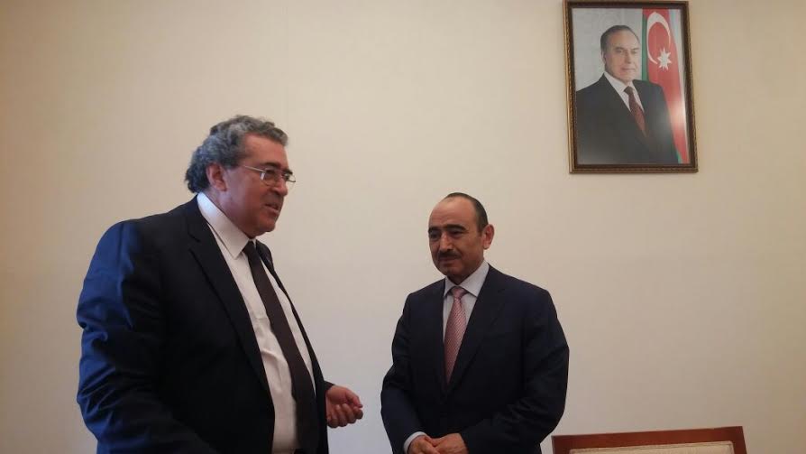 İsrailli jurnalistlər Bakıya gəldi