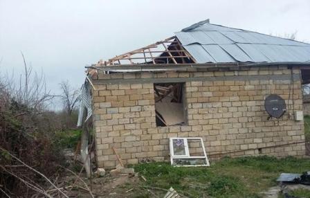   İcra başçısı:  Ağdamda 72 ev dağıdılıb, 5 ev tamamilə yanıb
