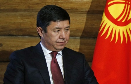 Baş nazir nəqliyyat nazirinə görə istefa verir