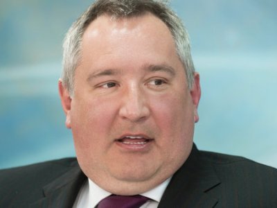 Roqozin: “Azərbaycana silah satmaqda davam edəcəyik”